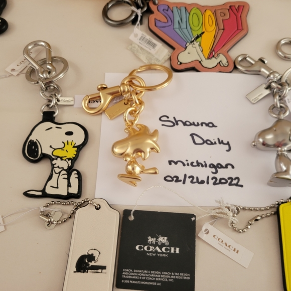 Coach Keychain - Picture 7 of 9